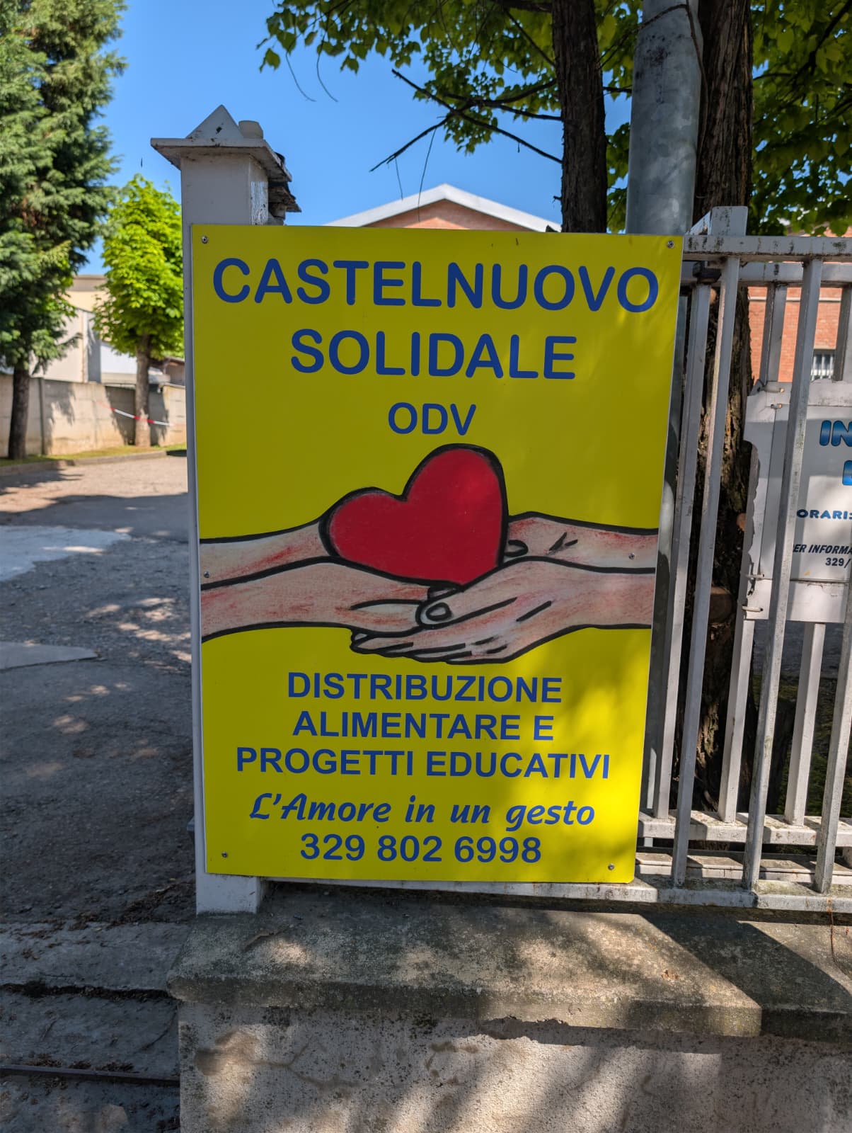 Insegna Castelnuovo